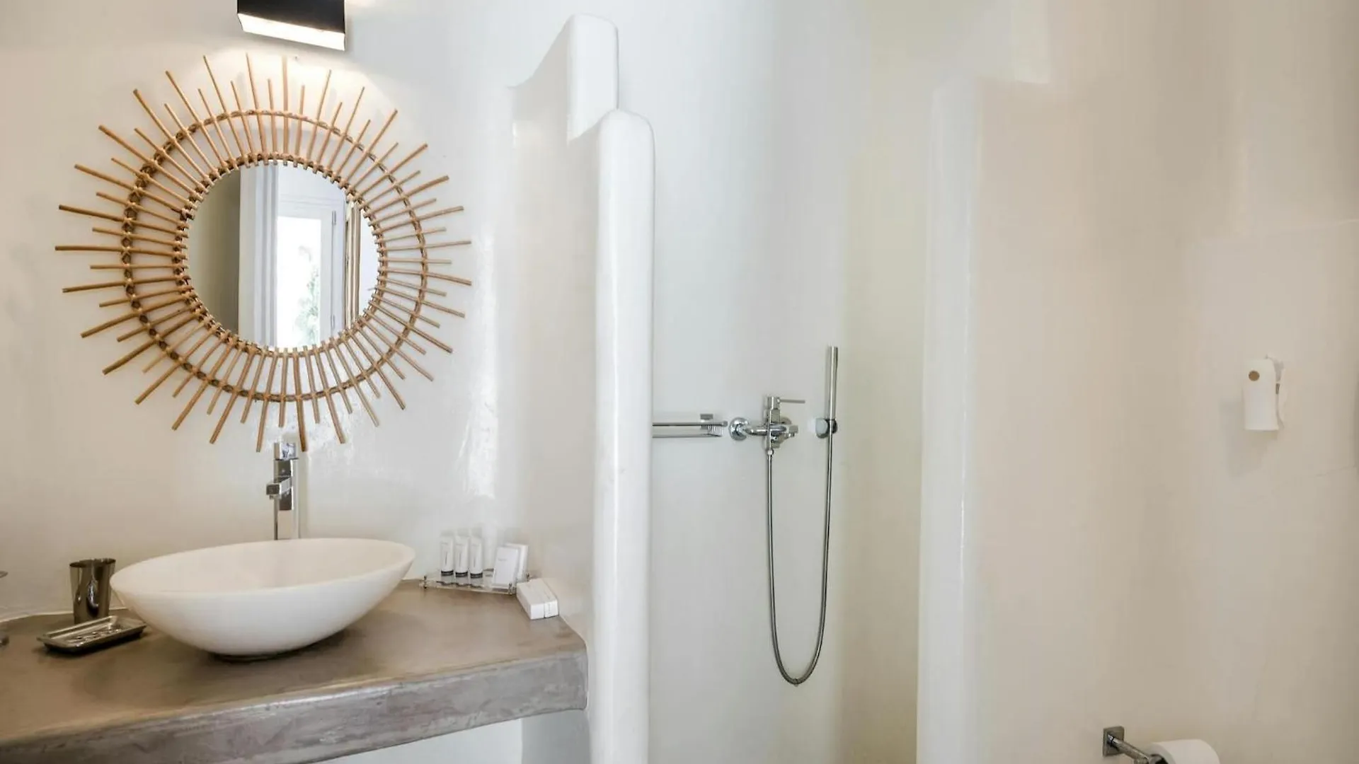Unique Cycladic Villa With Pool Pszarú