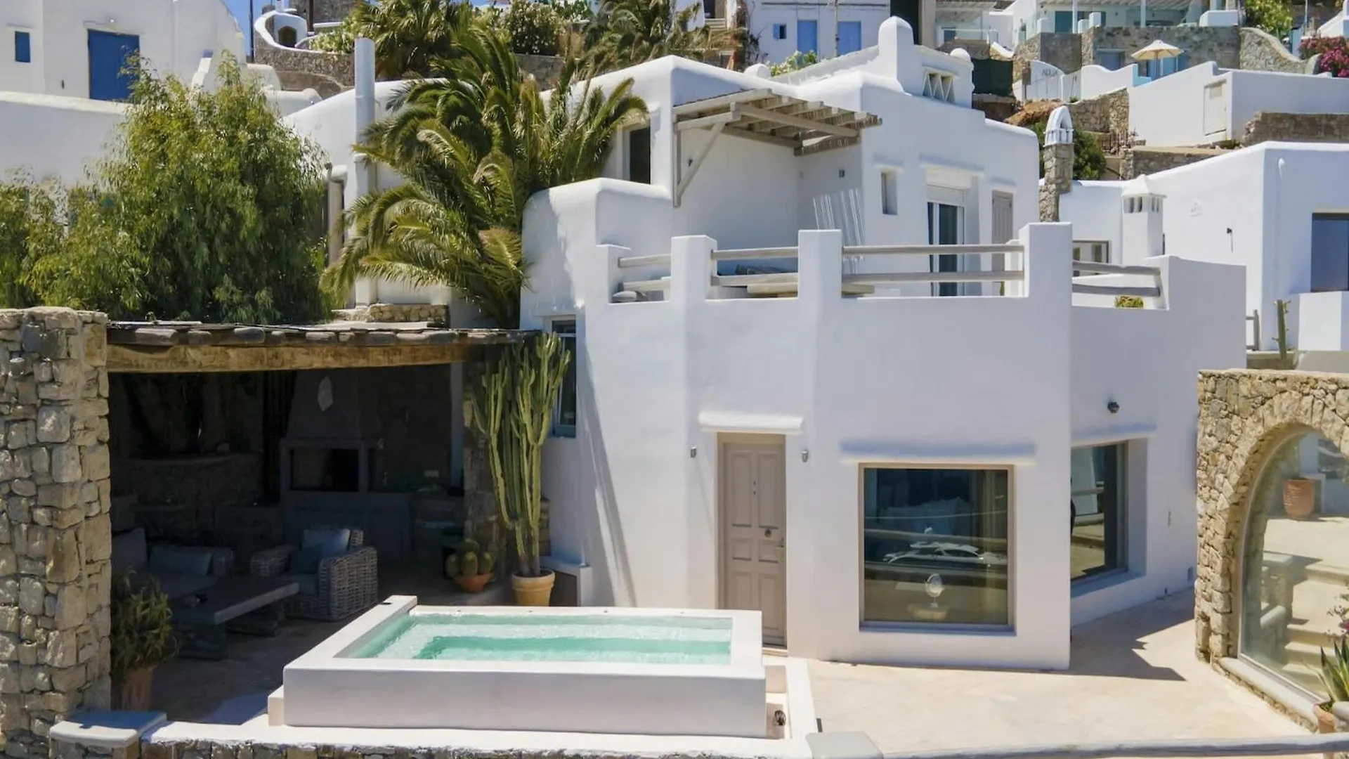 Unique Cycladic Villa With Pool Pszarú