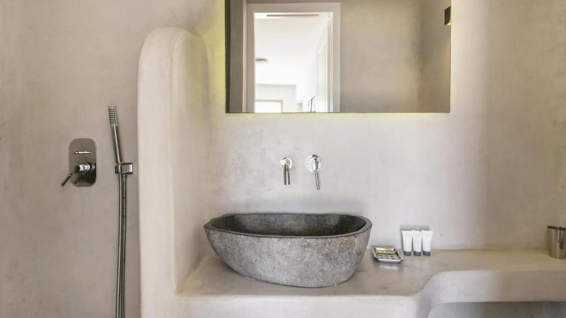 Unique Cycladic Villa With Pool Pszarú