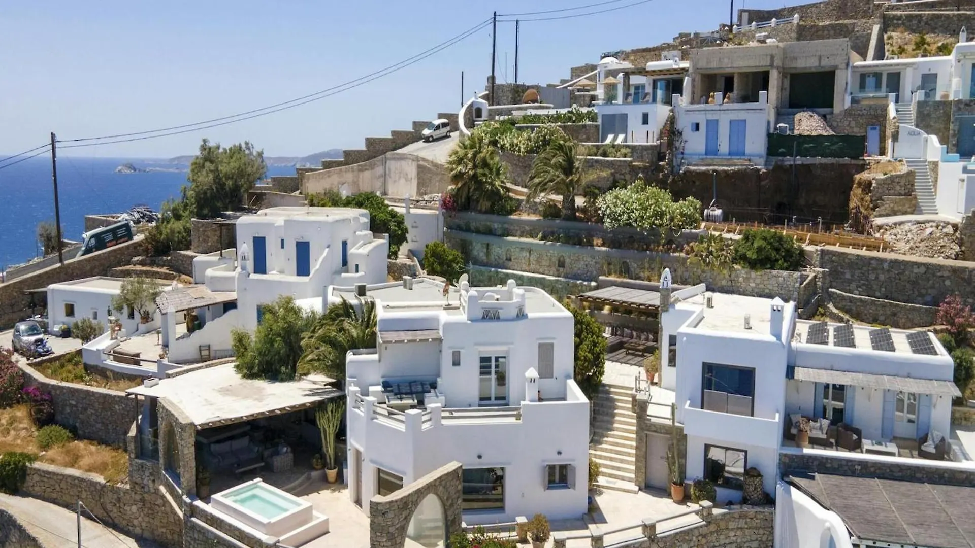 Unique Cycladic Villa With Pool Pszarú