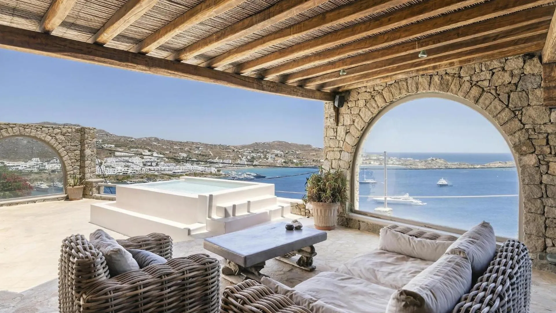 Unique Cycladic Villa With Pool Pszarú