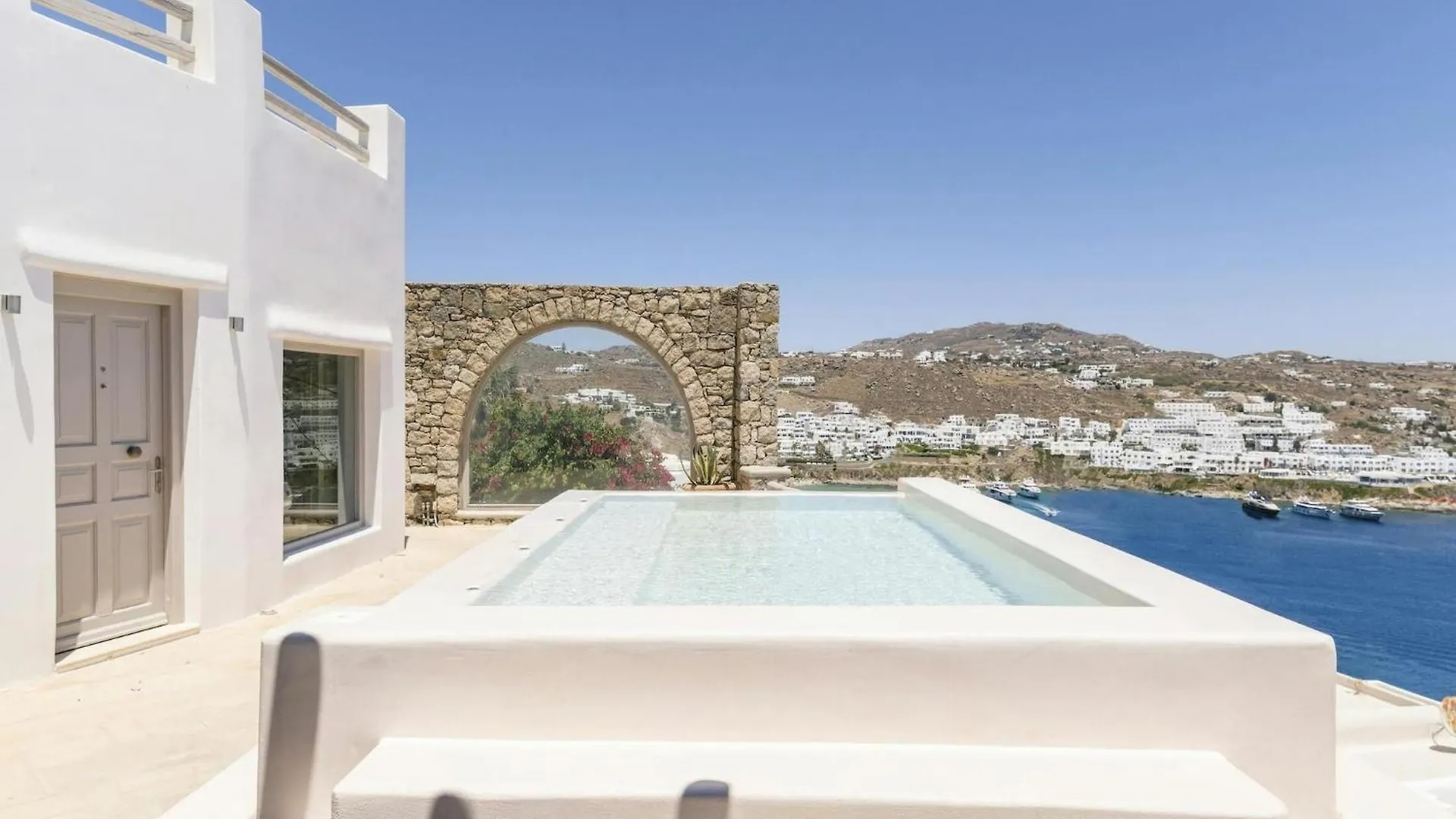 Unique Cycladic Villa With Pool Pszarú